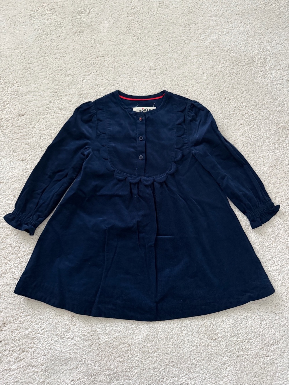 Toddler girls size 3-4 Mini Boden Navy Corduroy Scalloped Bib Dress